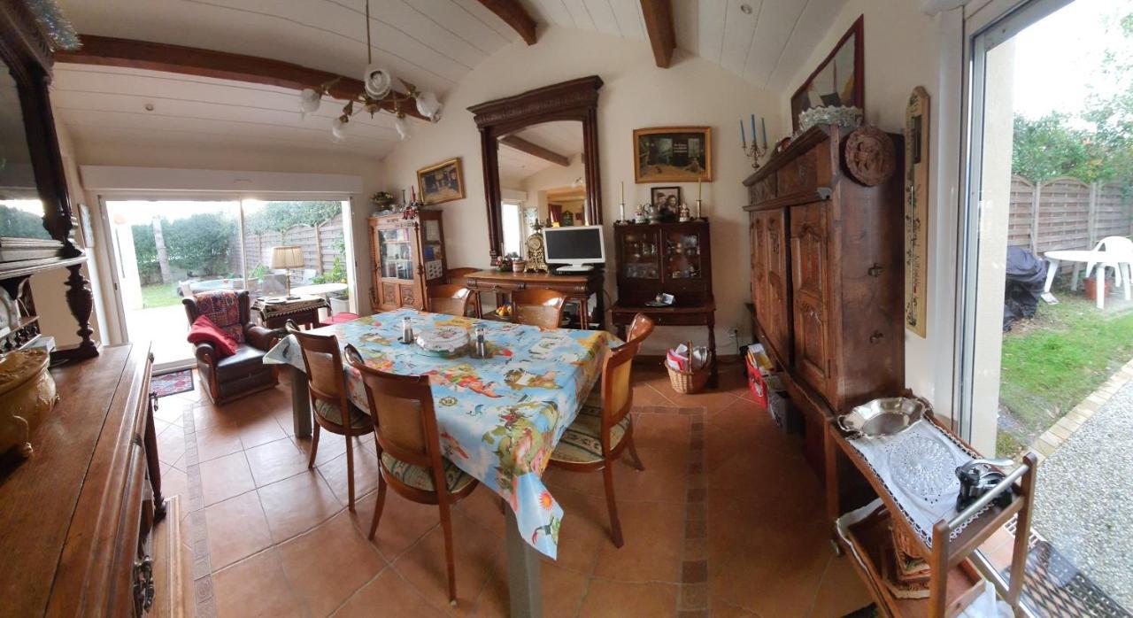 Bed and Breakfast Le Petit Manoir Vaux-sur-Mer Zewnętrze zdjęcie
